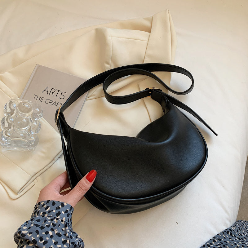 Versatile One-shoulder Crossbody Dumpling Bag